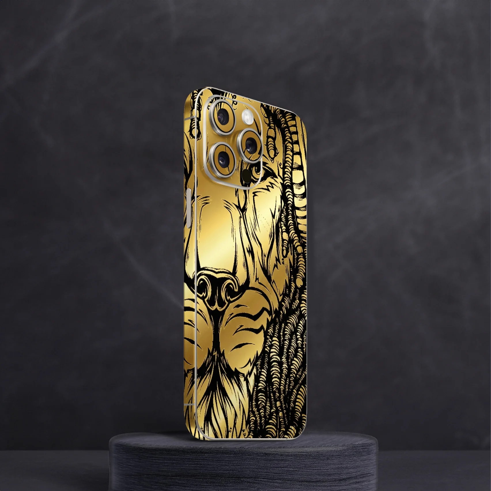 Lion V2 Gold Mobile Skin